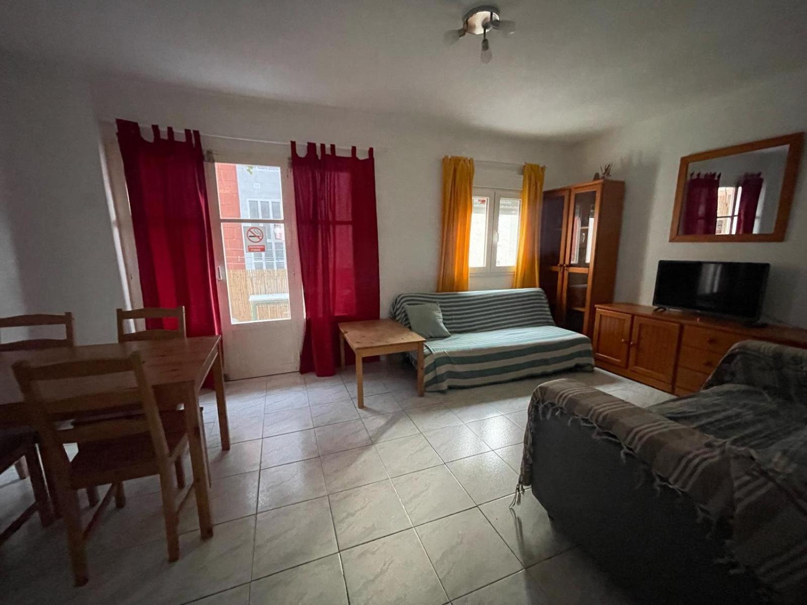 Castellon Apartment Basic Castellón de la Plana Esterno foto