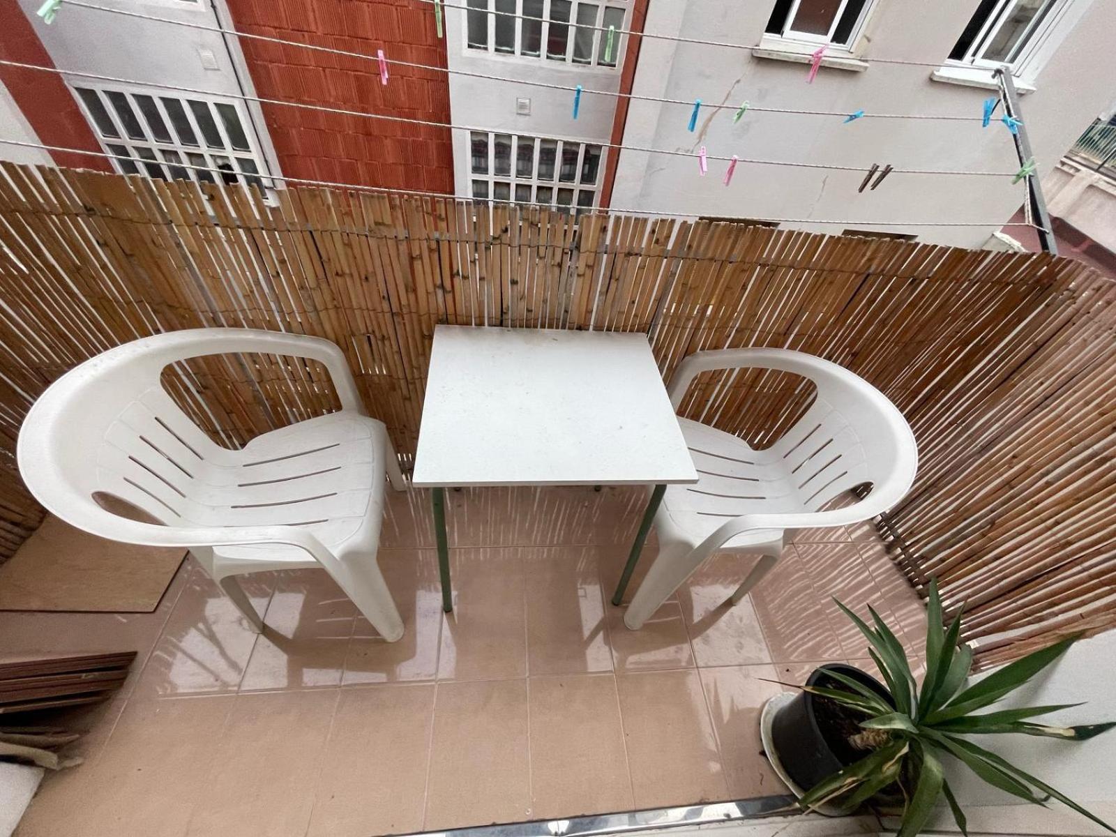 Castellon Apartment Basic Castellón de la Plana Esterno foto
